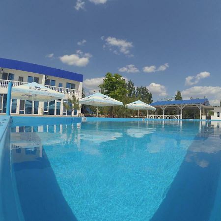 Marmaris Hotel Skadovsk Bagian luar foto
