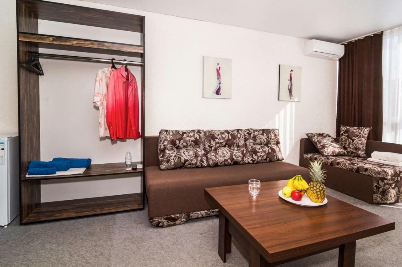 Marmaris Hotel Skadovsk Bagian luar foto