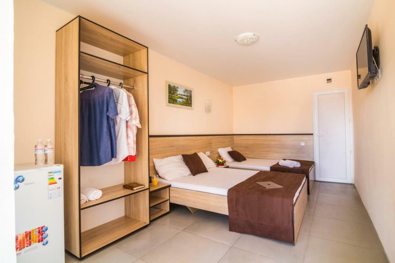 Marmaris Hotel Skadovsk Bagian luar foto