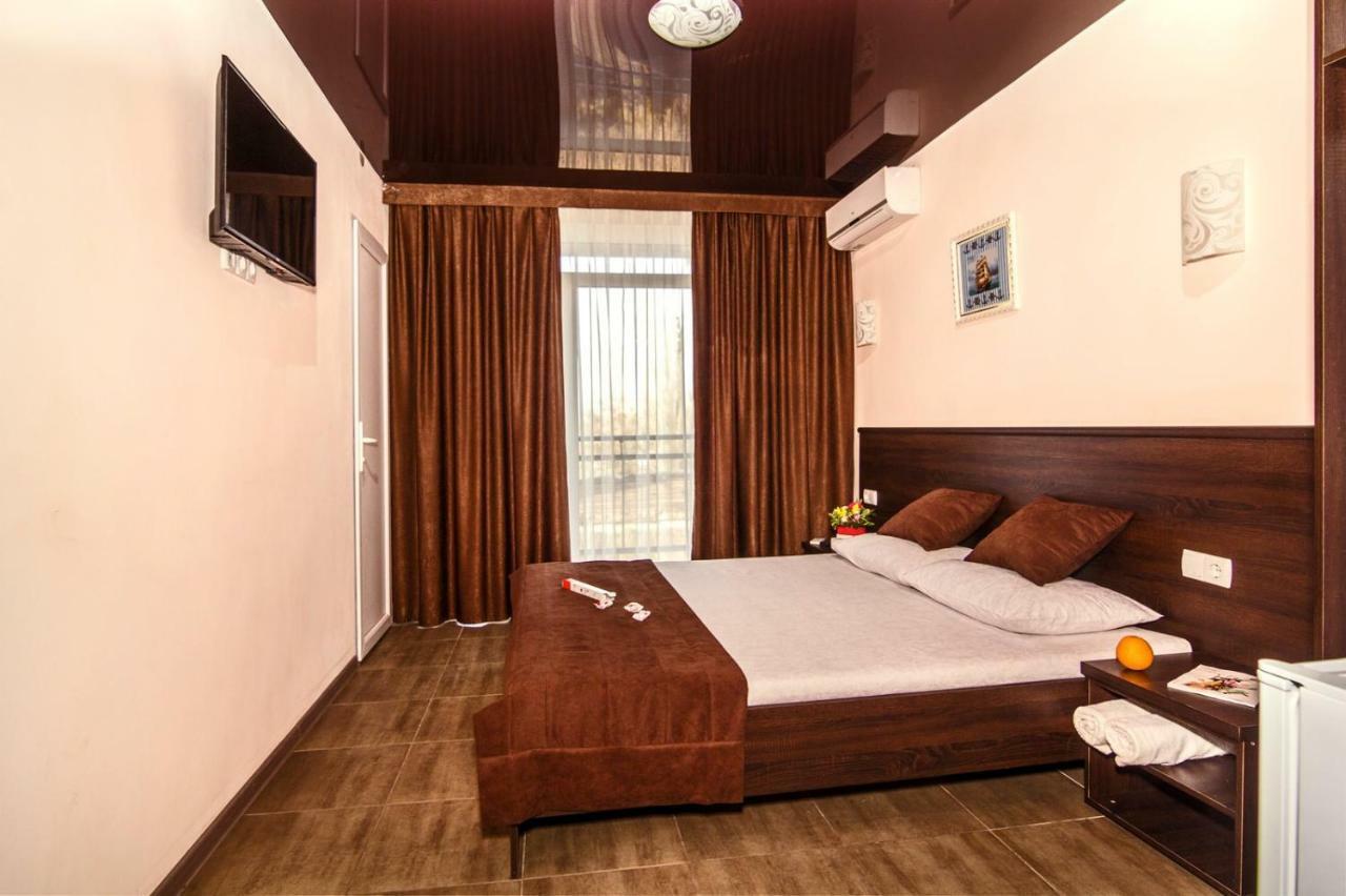 Marmaris Hotel Skadovsk Bagian luar foto